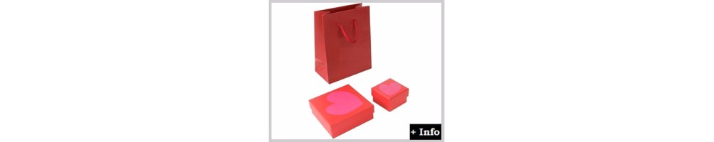 Cajas de cartón serie Amor | Miriam Caballero